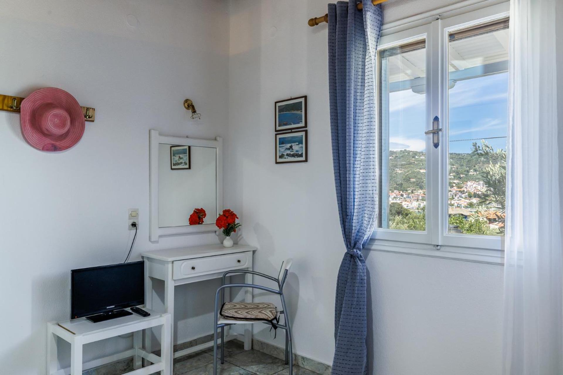 Anesis Apartment 2 Fireplace Bandar Skopelos Luaran gambar